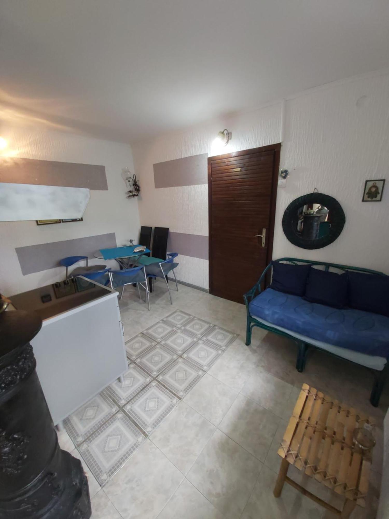 Guesthouse Bajka Vinci Kamer foto