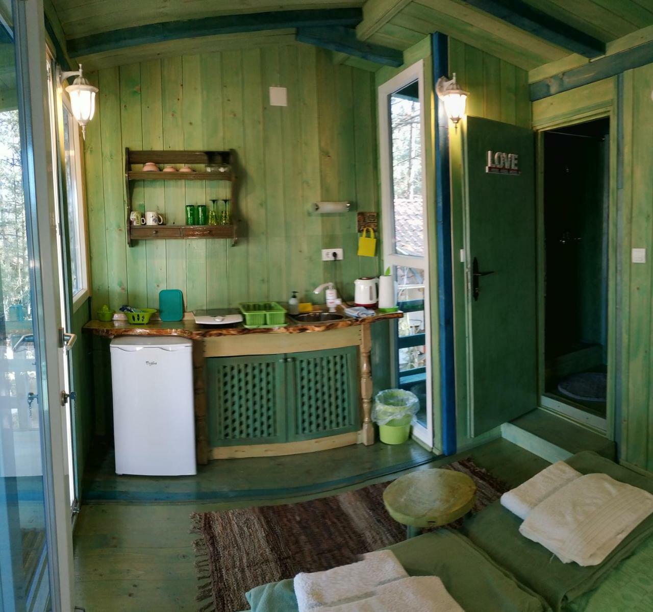 Guesthouse Bajka Vinci Buitenkant foto